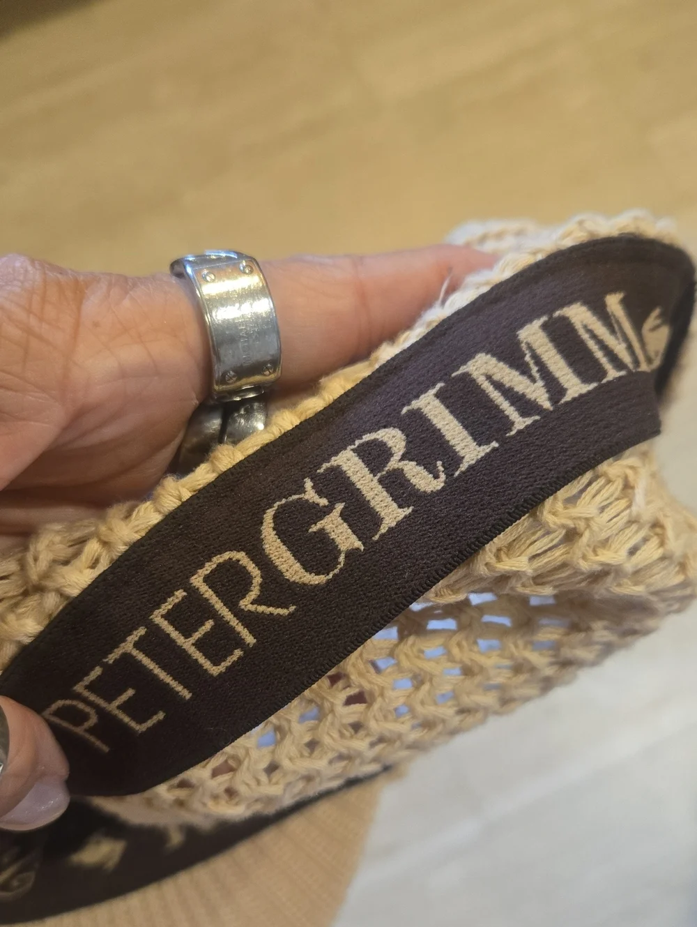 Peter Grimm add style